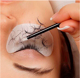 Retiro de extensiones de pestañas